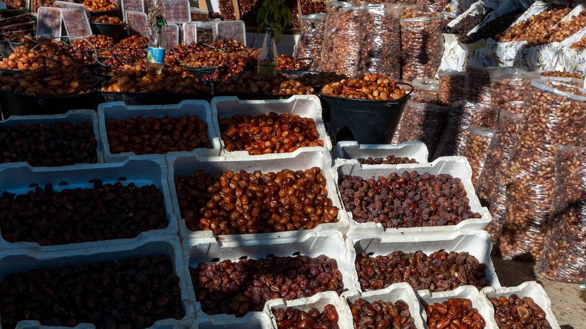 Smuggling of 3 Crore Fruits from Pakistan: പാകിസ്താനിൽനിന്ന് 3 കോടിയുടെ ഈന്തപ്പഴം ഇന്ത്യയിലേക്ക് അനധികൃതമായി കടത്തി; പിടികൂടി ഡി.ആർ.ഐ