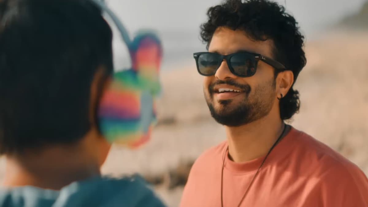 UFO Mode Video Song Released: 'പ്ലൂട്ടോ'യിലെ ഗാനം ശ്രദ്ധ നേടി