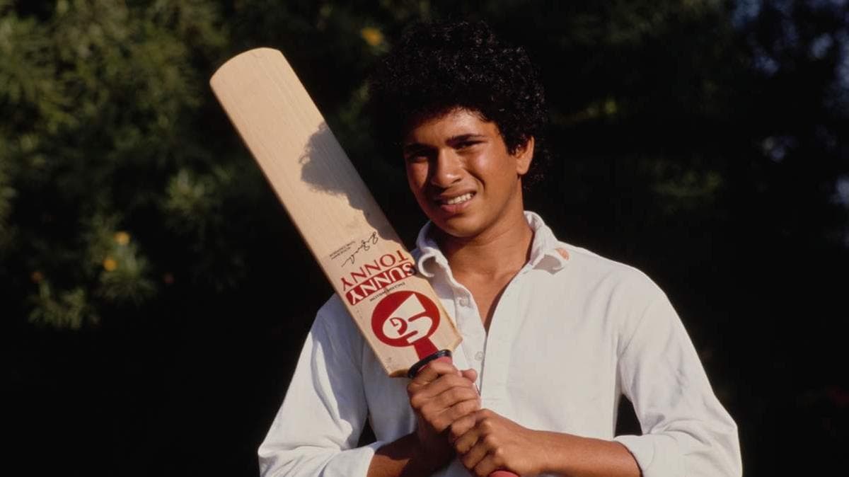 Sachin's Early Days:സച്ചിൻ പാകിസ്താനായി ഫീൽഡിങ്ങിനിറങ്ങി