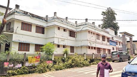 Construction Issues at Hospital:വിതുര താലൂക്കാശുപത്രിയുടെ കെട്ടിട നിർമ്മാണത്തിൽ ഗുരുതരമായ അപാകതകൾ