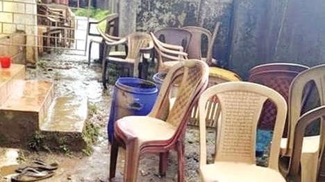 Accident at Mallappally Krishi Bhavan:മല്ലപ്പള്ളി കൃഷിഭവനിൽ അപകടഭീതിയുണ്ട്; കർഷകർ ആശങ്കയിൽ