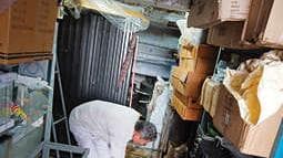 Flood damages shops near stadium:വെള്ളക്കെട്ടിൽ ട്രാക്കുതെറ്റി സ്റ്റേഡിയം കടകൾ