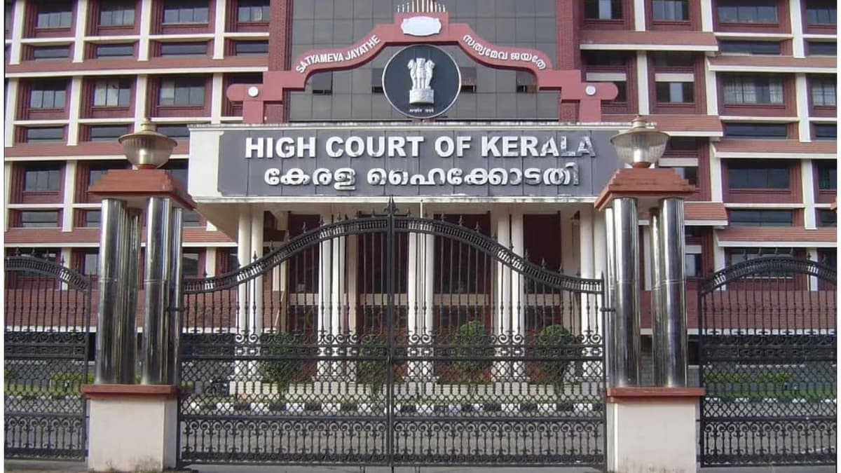 Court Ruling on Leave: കരാർ ജീവനക്കാർക്കും ഗർഭപാത്രം നീക്കം ചെയ്യൽ ശസ്ത്രക്രിയയ്ക്ക് ശമ്പളത്തോട് കൂടിയ അവധിക്ക് അർഹതയുണ്ടെന്ന് ഹൈക്കോടതി