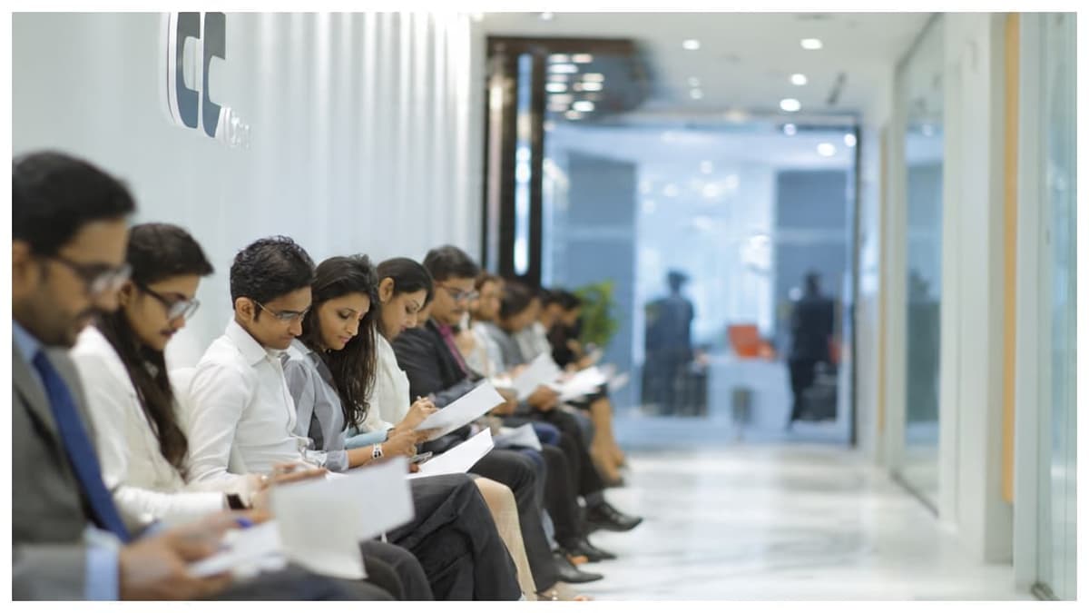 HR Manager Shocked by Negative Reviews: ജോലിയുണ്ടെങ്കിലും ചേരാൻ ആളില്ല, കാരണം തേടിയ എച്ച് ആർ മാനേജർ ഞെട്ടി, ഓൺലൈനുകളിൽ സ്ഥാപനത്തിനെതിരെ നെഗറ്റീവ് റിവ്യൂകൾ മാത്രം !