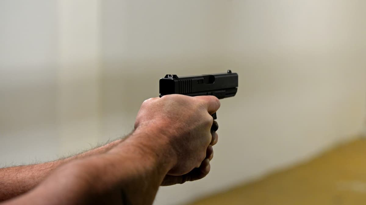 Mass Shooting in Thailand: തായ്ലൻഡിൽ കൂട്ടക്കുരുതി; വിദ്യാർത്ഥി മുത്തച്ഛനും മുത്തശ്ശിയെയും കൊന്നു, സ്കൂളിൽ വെടിവെച്ചു