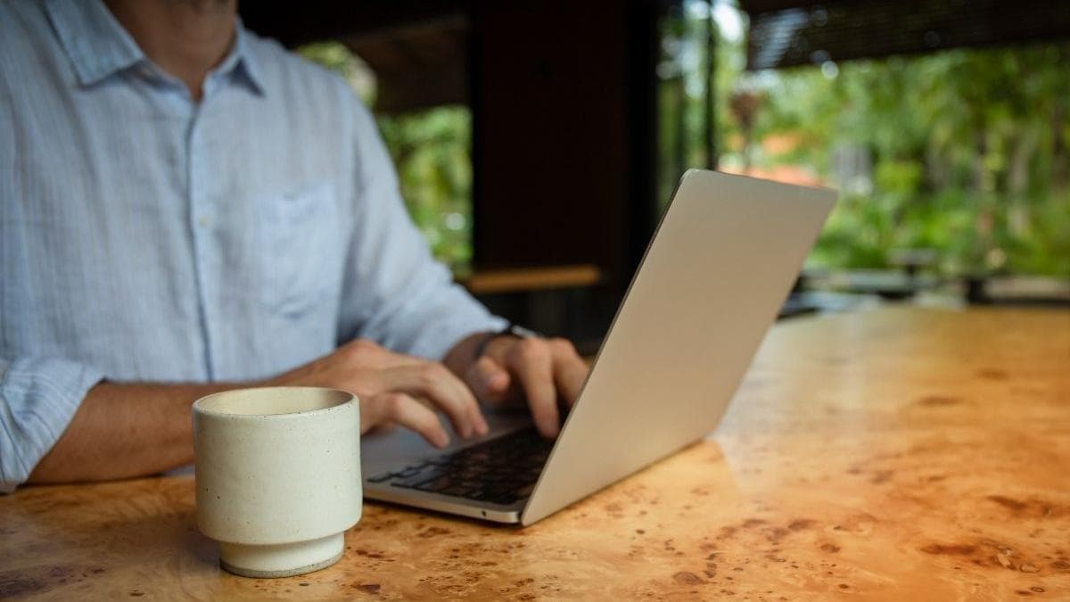 Career Growth in Tech:രണ്ടര വർഷം കൊണ്ട് 15,000-ൽ നിന്ന് 25 ലക്ഷത്തിലേക്ക് ! ; ടെക്കിയുടെ കരിയർ വളർച്ച പങ്കുവെച്ച് സുഹൃത്ത്