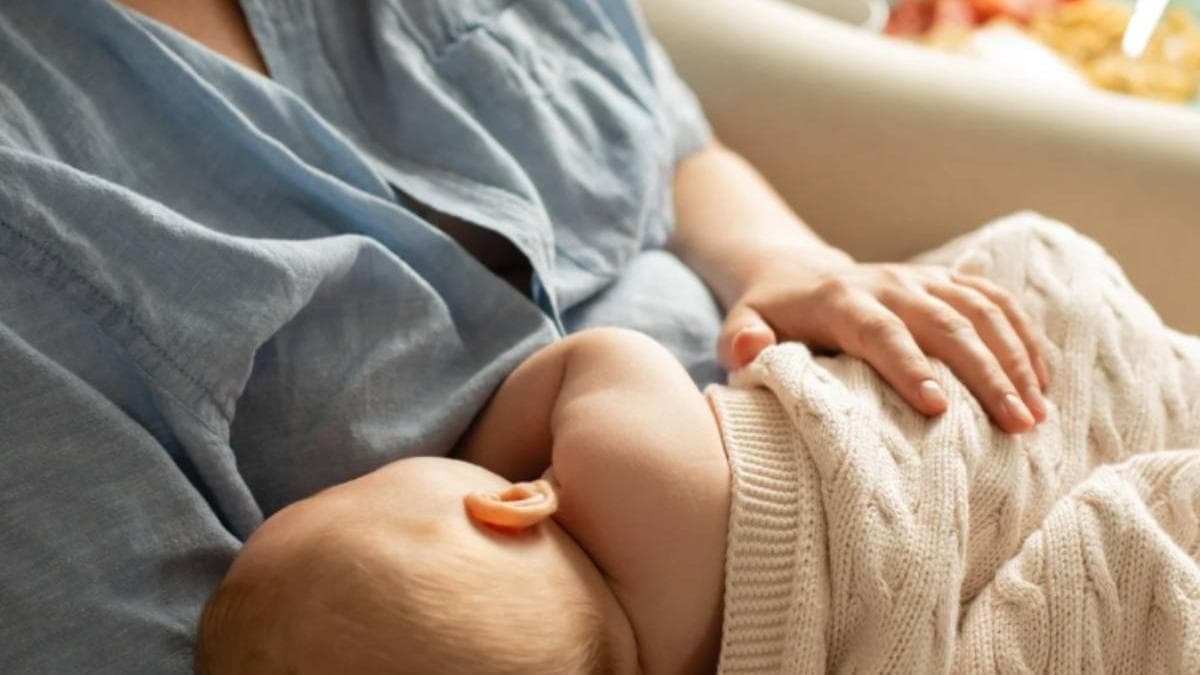 Breastfeeding without Pain: മുലയൂട്ടൽ വേദനയില്ലാത്ത അനുഭവമാക്കാം; എൻഗോർജ്മെന്റും മാസ്റ്റിറ്റിസും തടയാൻ ശ്രദ്ധിക്കേണ്ട കാര്യങ്ങൾ