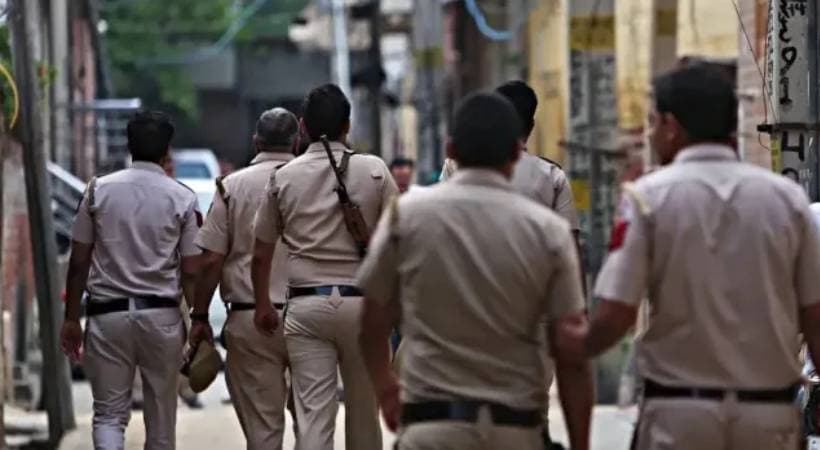 IAF officer arrested for sharing defence information: പ്രതിരോധ രഹസ്യങ്ങൾ ചോർത്തി പാക് ഏജന്റിന് നൽകി; വ്യോമസേനാ വിങ് കമാൻഡർ അറസ്റ്റിൽ