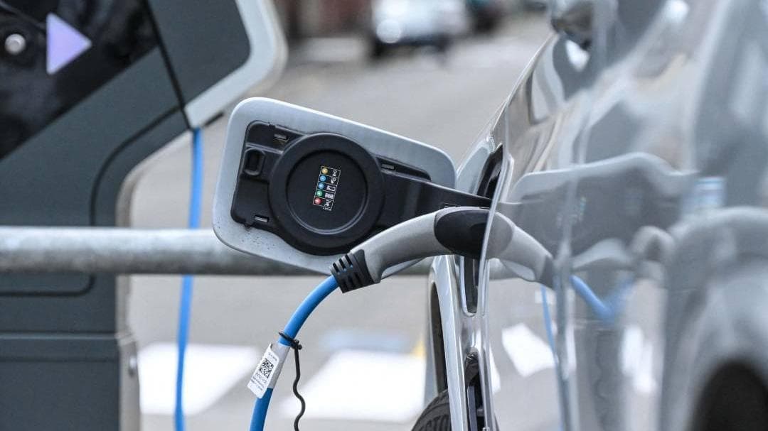 E20 Concerns:രാജ്യത്ത് EV വിൽപ്പന കുതിച്ചു, റെക്കോർഡ് മുന്നേറ്റം, വിശദാംശങ്ങൾ