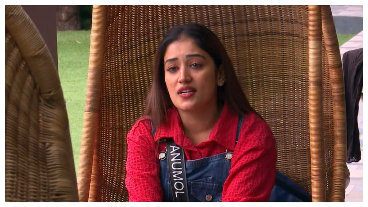 Anumol's Struggles: 'അവർ കാരണം എനിക്ക് ഡിപ്രഷനായി, എനിക്ക് വേണ്ടി ഓടിനടന്ന് ചേച്ചിക്ക് അബോഷനായി'; അനുമോൾ