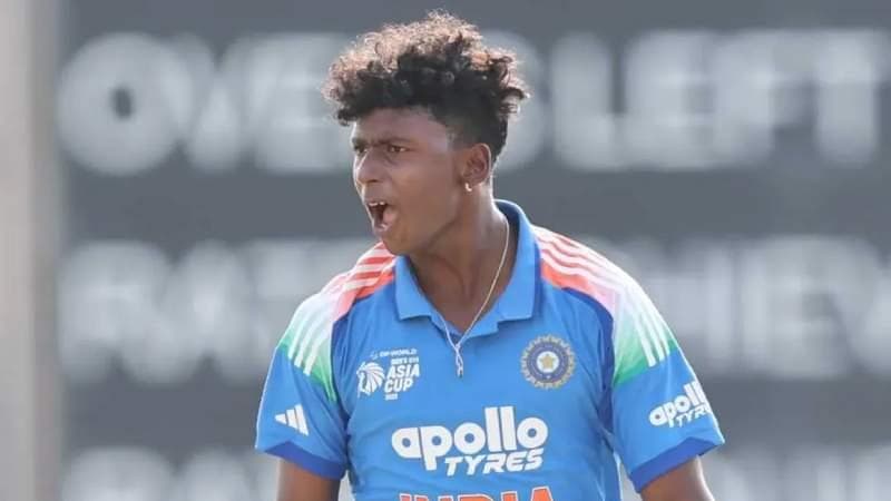 Remarkable Pace Bowler:വിമത ലീഗിൽ കളിച്ച അച്ഛനെ വിലക്കി, മകൻ ഇന്ന് പേസ് ബൗളിങ്ങിലെ അദ്ഭുതം; വൈഭവിനൊപ്പം കളിച്ച ദീപേഷ്