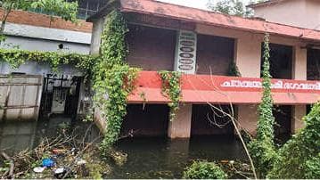Flood in Upper Kuttanad:അപ്പർകുട്ടനാട്ടിൽ വെള്ളപ്പൊക്കം തുടരുന്നു