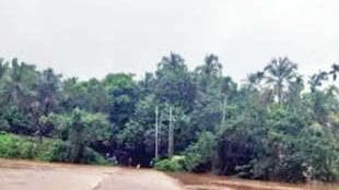 Heavy Rain Causes Flooding: മഴ കനത്താൽ വളരാട് കോസ്വേ വെള്ളത്തിൽ