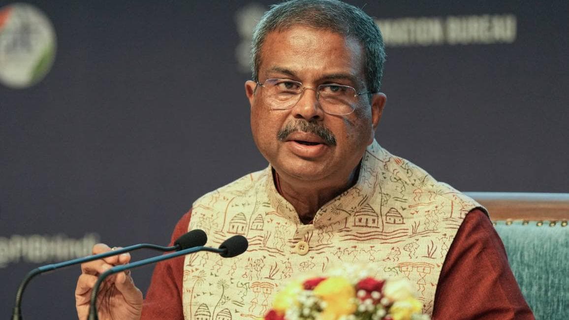 NEET Controversy: ധർമേന്ദ്ര പ്രധാൻ യുവാക്കളെ വഴിതെറ്റിച്ചുവെന്ന് ആരോപിച്ചു