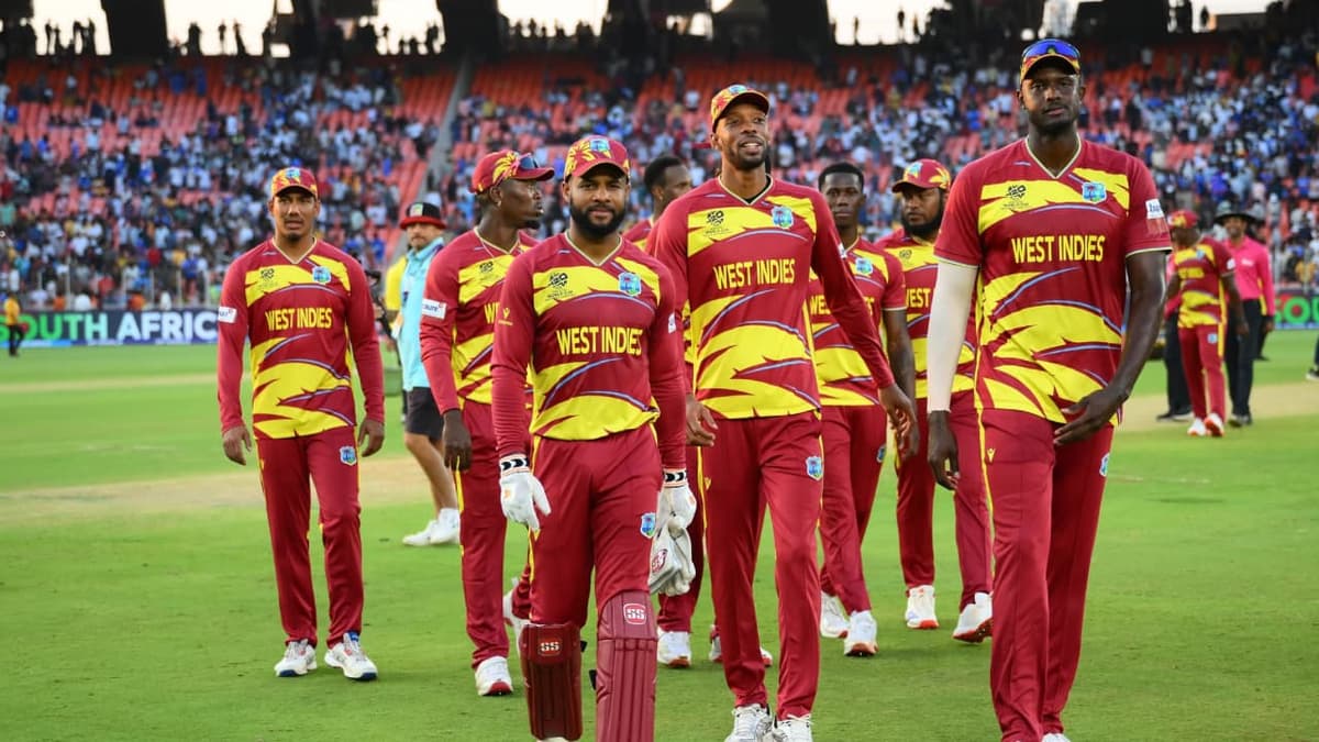 West Indies fail to qualify directly: വെസ്റ്റ് ഇൻഡീസിന് നേരിട്ട് യോഗ്യതയില്ല; യോഗ്യതാ റൗണ്ടില് ജയിച്ചാല് മാത്രം ലോകകപ്പിന്