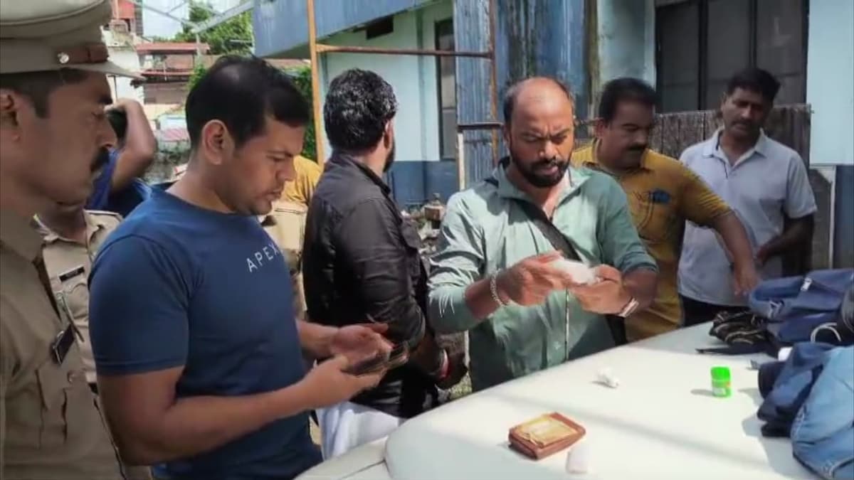 Drug bust in Vadakanchery: വടക്കാഞ്ചേരിയിൽ 160 ഗ്രാം എംഡിഎംഎയുമായി ഒരാൾ പിടിയിൽ