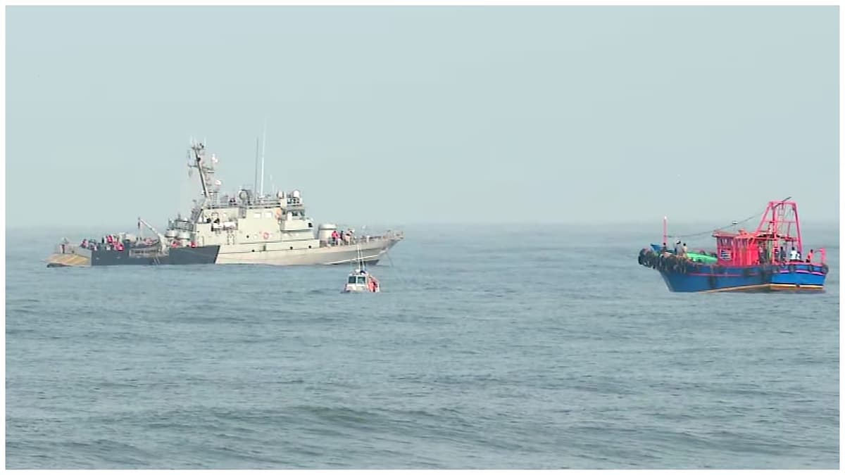 Search for Missing Fishermen Continues:പത്താം നാളിലും 3 മത്സ്യതൊഴിലാളികളെയും കണ്ടെത്താനായില്ല, നാവികസേനയെത്തിയിട്ടും രക്ഷയില്ല; നാളെയും തിരച്ചിൽ തുടരും