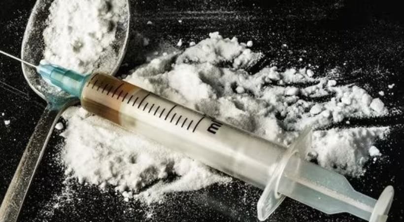 UAE warns of drugs hidden in sweets:എ4 പേപ്പറുകളിലും മിഠായികളിലും കുട്ടികളെ ലക്ഷ്യമിട്ട് ലഹരി കടത്തുന്നു; ജാഗ്രത വേണമെന്ന് യുഎഇ ആന്റി നാര്കോട്ടിക്സ് അതോറിറ്റി