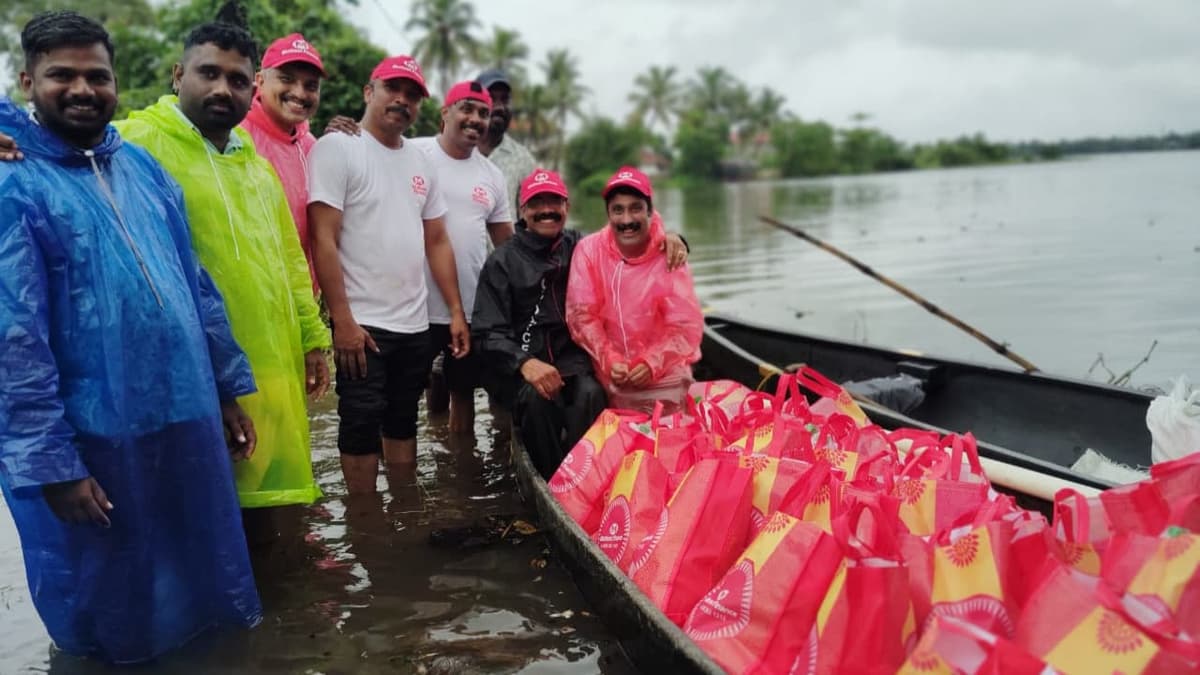 Support for Flood Victims:പ്രളയബാധിതർക്ക് താങ്ങായി മുത്തൂട്ട് ഫിനാൻസ്; 25 ലക്ഷം രൂപയുടെ അടിയന്തര ദുരിതാശ്വാസ സഹായം, 4,500 കിറ്റുകളും വിതരണം ചെയ്യും
