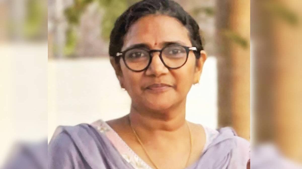 Health Inspector Collapses and Dies: ഹെൽത്ത് ഇൻസ്പെക്ടർ കുഴഞ്ഞുവീണു മരിച്ചു